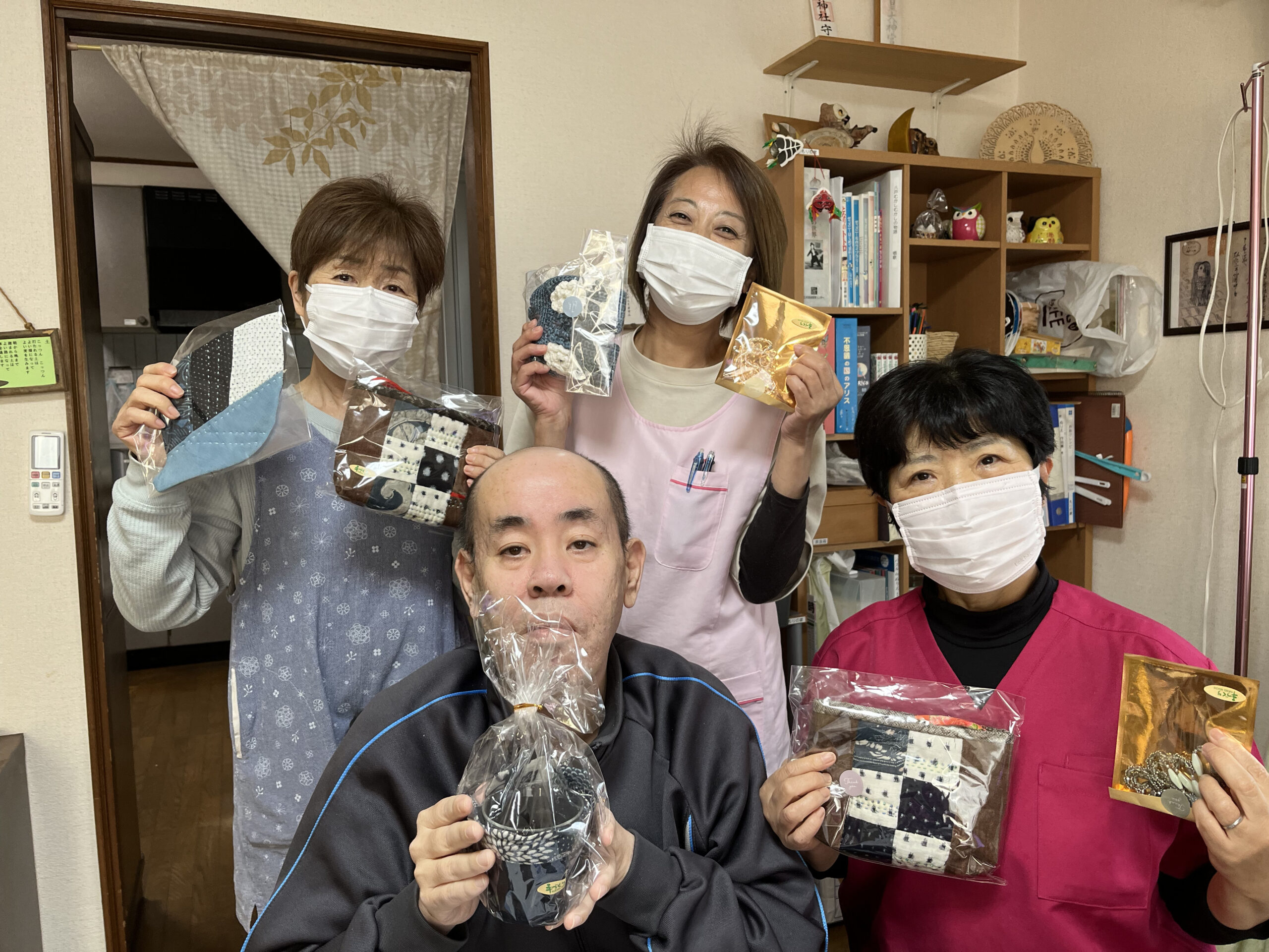 「手作り工房　夢工場」よりのクリスマスプレゼント